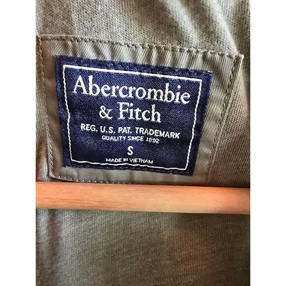 Abercrombie And Fitch Olive Green Hoodie Jacket Adult Small excellent condition - Picture 5 of 5